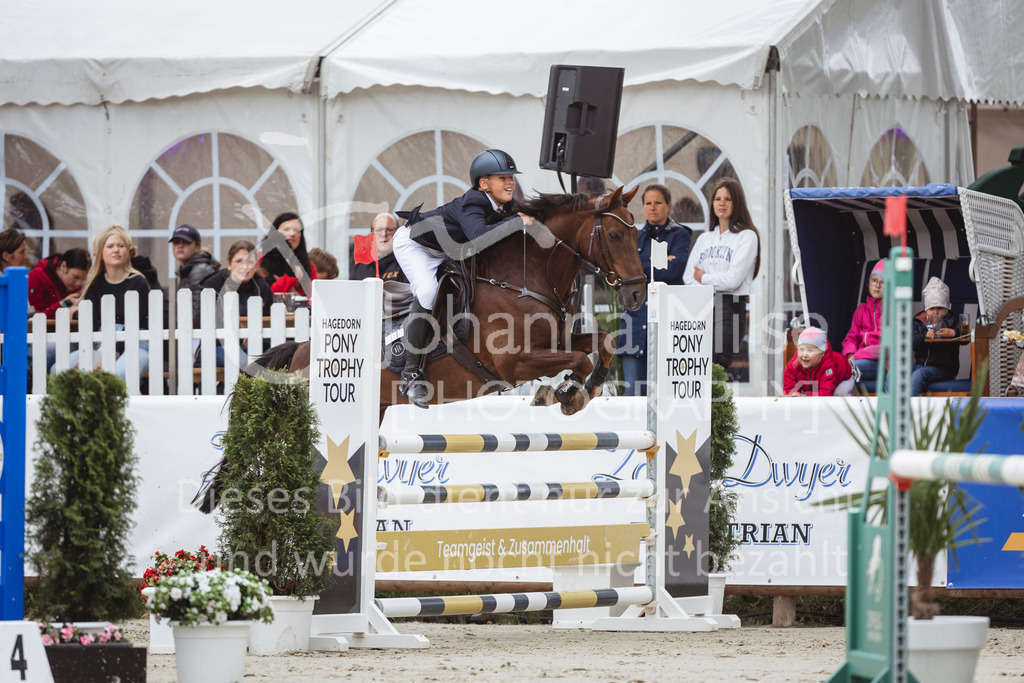 240713_BHO_PonyTrophy-374 | Deine schönsten Turniermomente als professionelle Fotos! Entdecke hochwertige Pferdesport-Fotografie im Online-Shop. Jetzt Fotos finden & bestellen!