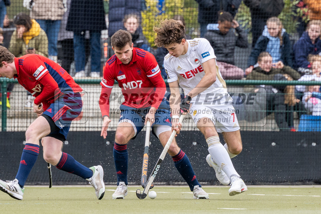 SFE_20230415_0181 | Deutsche Meisterschaft Männliche U16 Halle 2023 am 15.04.2023 in Düsseldorf (Düsseldorfer Hockeyclub 1905 e.V.), Photo: Stephan Fehrmann 2022 (Sports-Gallery),Fabio Seitz ( Rot-Weiss Köln #7 )