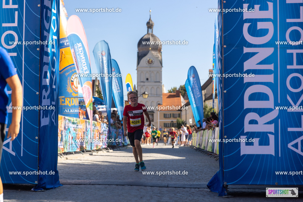 VJ__3508 | Stadtlauf Erding 2025 #stadtlauferding #erdingstadtlauf #stadtlauf_erding #laufmotivation #trisporterding #yourpictrs #sportshot_your_pictrs
