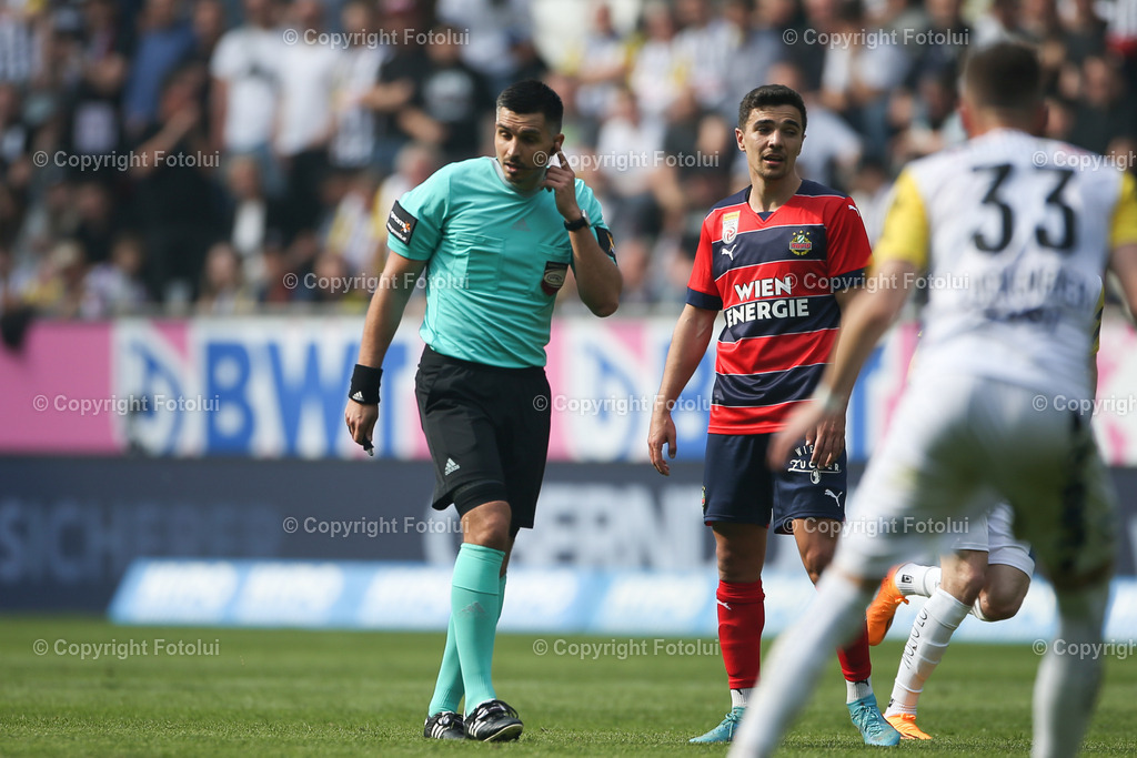 A_LUI_20230423_0041 | SPORT FUSSBALL ADMIRAL BUNDESLIGA 2022/23 LASK VS SC RAPID

IM BILD: Alan Kijas (Schiedsrichter)
FOTO:FOTOLUI/UW