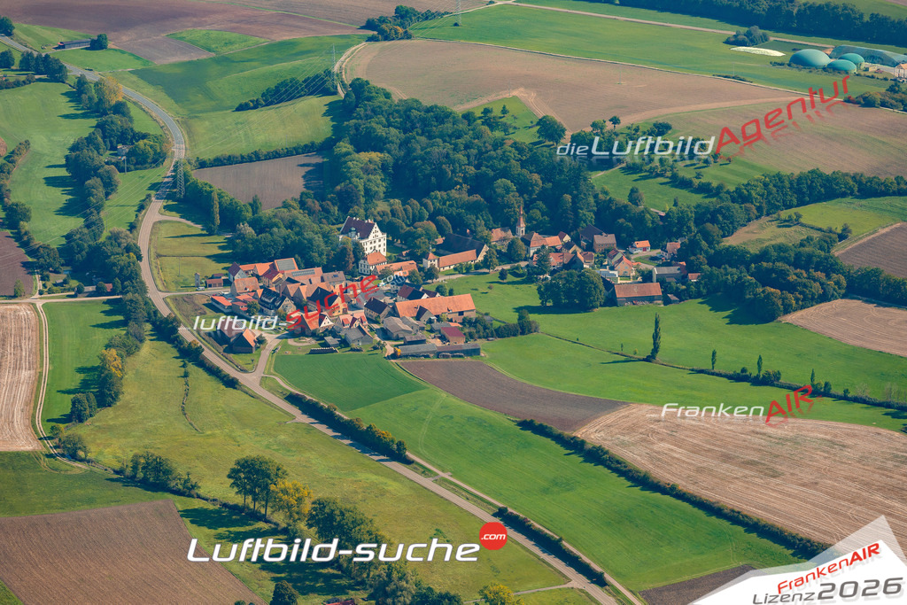 Geschenkidee Unternzenn bei Obernzenn -Die Luftbildaufnahme wurde 2025 vom UL-Flugzeug heraus erstellt ( keine Drohne ) - Hochauflösende Luftaufnahme -Nicht vergleichbar mit Google Maps oder Satelittenbilder- Die Geschenkidee !Mit Lizenz und Bildrechte bestellbar