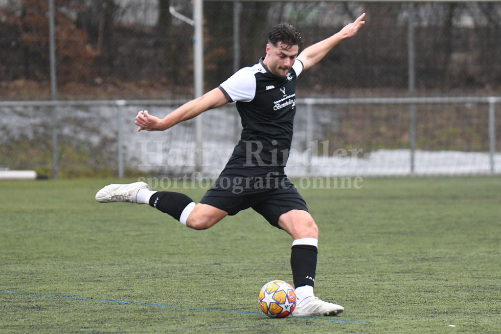Testspiel SpVgg GW Deggendorf : TV Schierling | Alexander Sperl (SpVgg GW Deggendorf #32) - Realisiert mit Pictrs.com