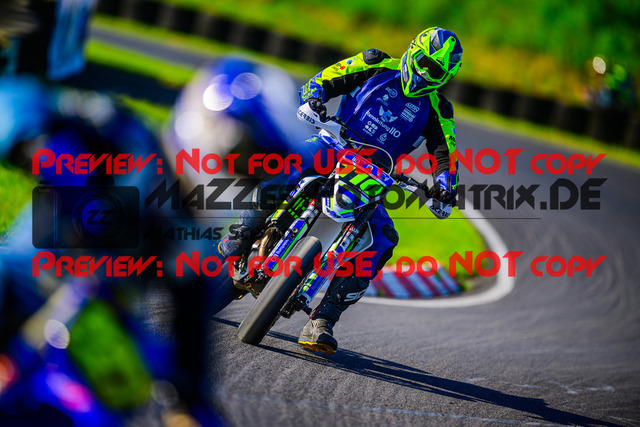 MaZZes_FotoMatrix_240512_6007705_7093 | S2