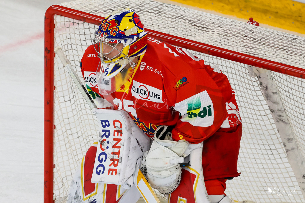 09302025_EHCB vs EVZ_wb-8603 | Sportbilder, Sportfotograf, Hochzeits- und Eventfotografin, Flugshows, Portraits und Tiershooting, Aviation, Downhill, Nationalleague, Swissleague, International