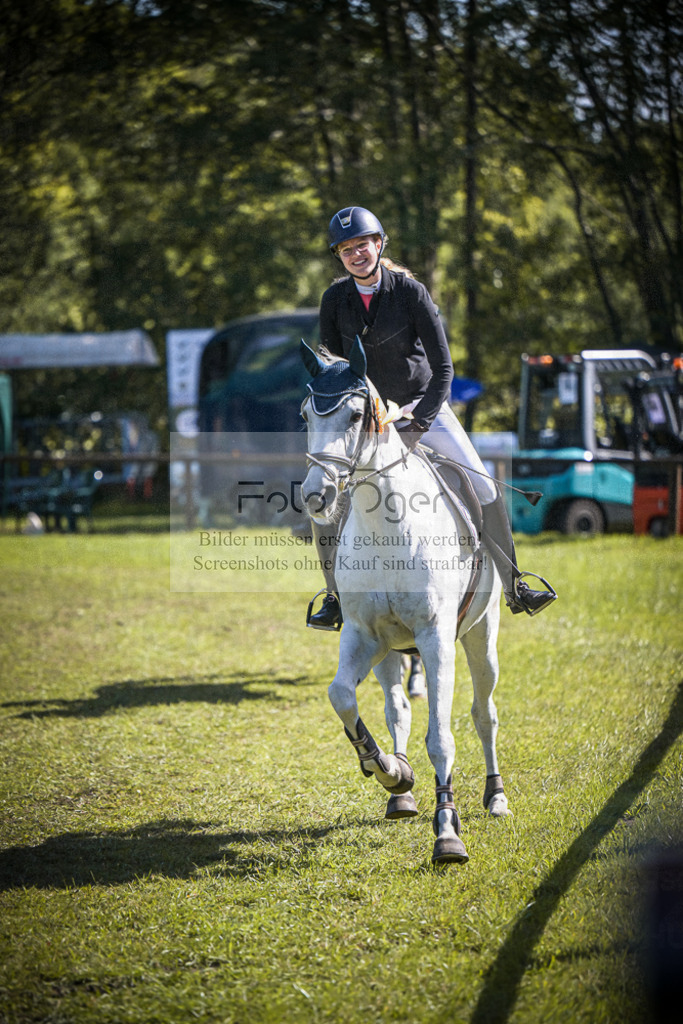 DOS_0062 | Entdecke hochwertige Reitturnierfotos von Foto Oger. Professionell, emotional und authentisch – jetzt Lieblingsmomente im Shop bestellen.Deutschlandweite Turnierfotografie. - Realisiert mit Pictrs.com