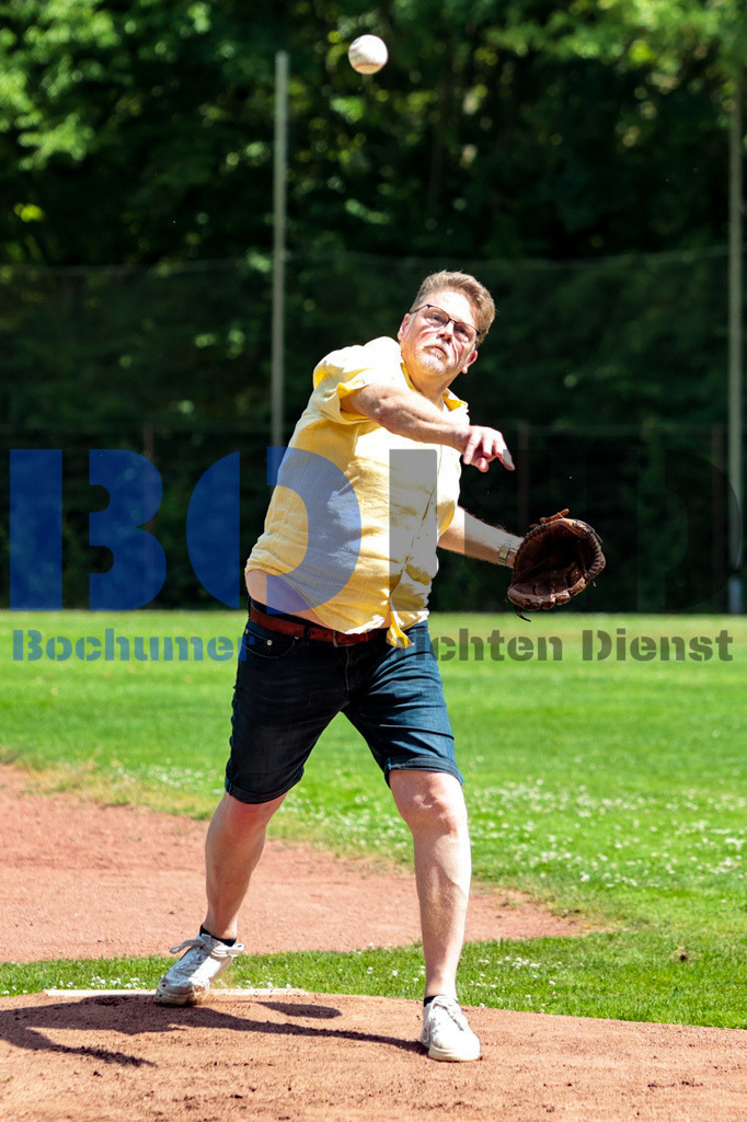 XES_BOCHAG20250629-5 | bond - Realisiert mit Pictrs.com