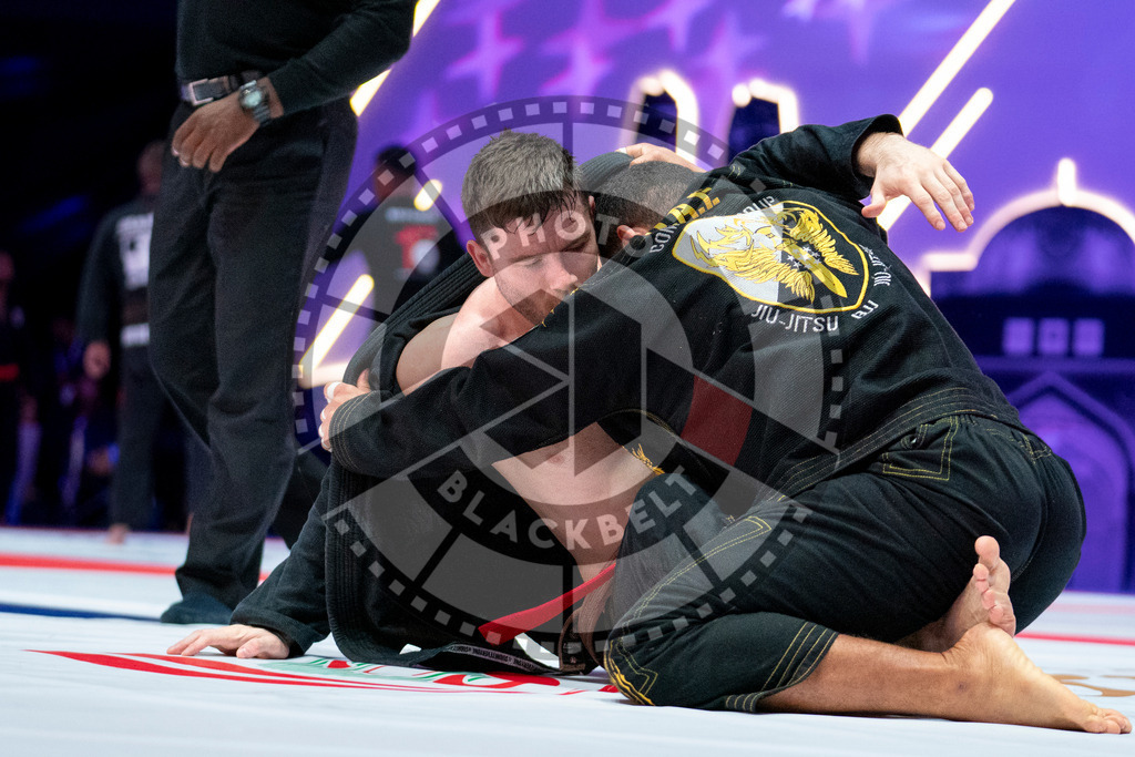 20231107PBB5204 | Fighters compete during the AJP World Master Championship in the Mubadala Arena in Abu Dhabi, Arab United Emirates, on November 7, 2023.