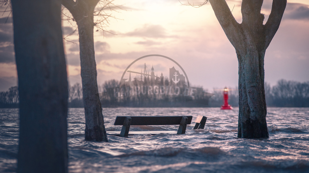 Hamburg-by-stativkunst.de-038 | Exklusive Hamburg collagen, tolle Segelbilder und viele weitere tolle Motive auf Leinwand, Poster, Alu-Dibond, u.v.m. findet Ihr bei uns auf hamburgbild.de. Findet Euer Wandbild für Euer Zuhause, Büro oder die  Praxis…. - Realisiert mit Pictrs.com