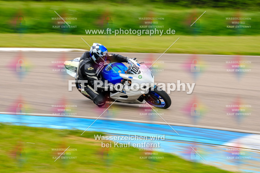 MotoTeam-9546 | Hier findet Ihr Bilder von Touristenfahrten auf der Nürburgring Nordschleife oder von anderen Veranstaltungen die ich besucht habe. Viel Spass beim Durch Schauen 