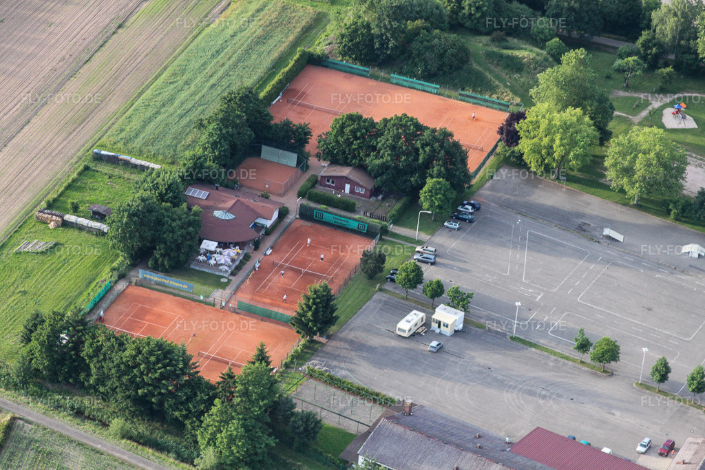 Luftbild: Urloffen, Tennis im Ortsteil Urloffen in Appenweier im Bundesland Baden-Württemberg in Deutschland. Foto: IMG_18948.jpg vom 03.06.2009 durch Werner Riehm/FLY-FOTO.de