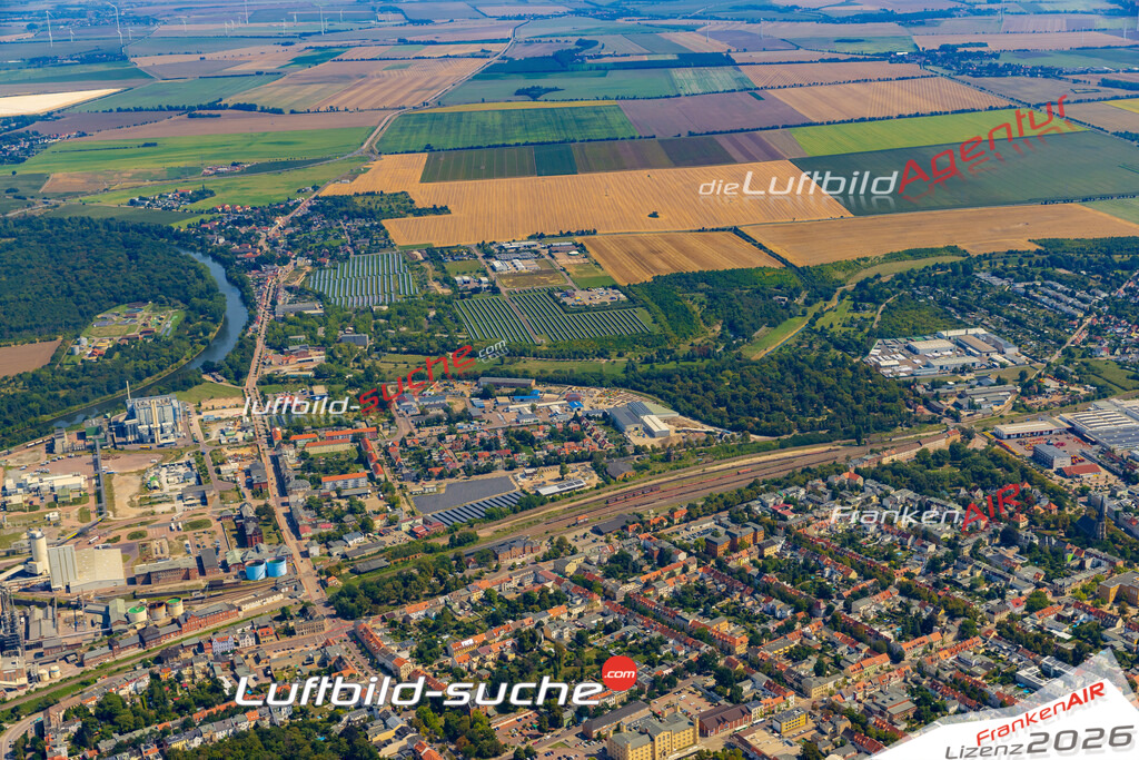 Luftbild Bernburg - Die Luftaufnahme wurde 2025 vom UL-Flugzeug heraus erstellt ( keine Drohne ) - Hochauflösende Luftaufnahme - für professionelle Ausdrucke geeignet. Die Geschenkidee !Hier alle&nbsp;Infos zur Lizenzierung der LuftaufnahmeWir fliegen auch dieses Jahr wieder in Ihre Region um Luftbilder zu erstellen.- Luftbild anfragen
