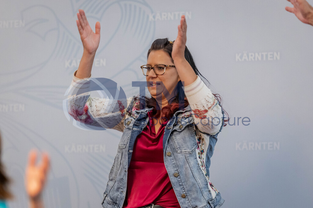 TM-20250605-0017 | Pressetermin mit Landesrätin Sara Schaar, Fachreferent für Jugend Joachim Zmölnig, der Dreikönigsaktion und Katholischen Jungschar.Spiegelsaal, Klagenfurt, Österreich.Copyright: TM Sportscapture/Matthias Trinkl
