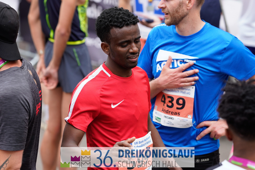 VR Bank Hauptlauf 10km | 3königslauf 2022 VR Bank Hauptlauf - Realisiert mit Pictrs.com