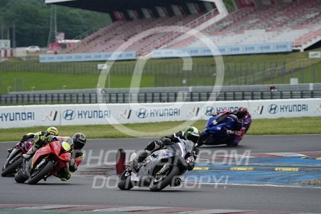 2024_05_26_PBK_34023 | Sportfotografie; SlowMotion; Video; Rennstrecke; Hafeneger; Speer; Racing; RSE; BMW; CBO; Trackday; Motorsportarena; Hockenheimring; Brno; Most; Barcelona; Valencia