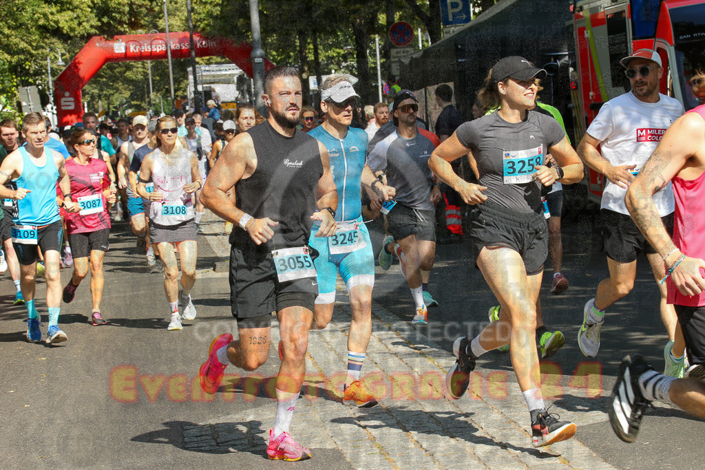 250621_1000_EX1_1131 | Sportfotografie im Rhein-Sieg Kreis, Köln, Bonn, NRW, Rheinland Pfalz, Hessen, etc. Unser Tätigkeitsfeld umfasst den Laufsport vom Volkslauf über den Marathon, Duathlon, Triathon bis zum Ultralauf wie Kölnpfad Ultra oder Schindertrail.