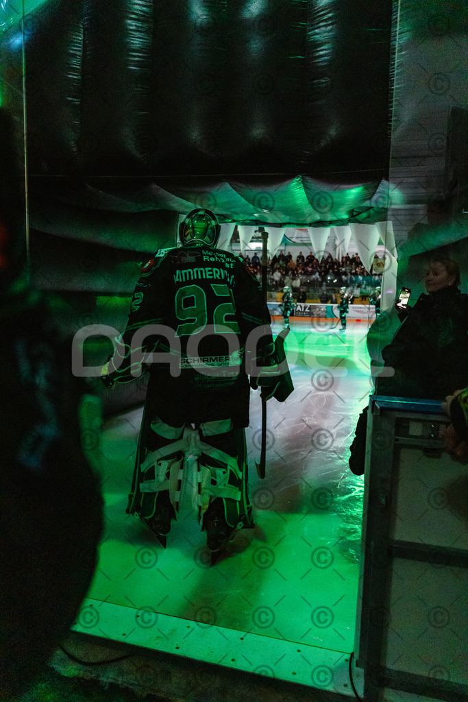 Alligators_vs_Fuessen_21.11.2025-006 | Höchstadt Alligators Fotogalerie: Eishockey-Action aus Franken. Professionelle Spielfotos, Portraits & Stadionbilder zum Download. Jetzt entdecken! - Realisiert mit Pictrs.com