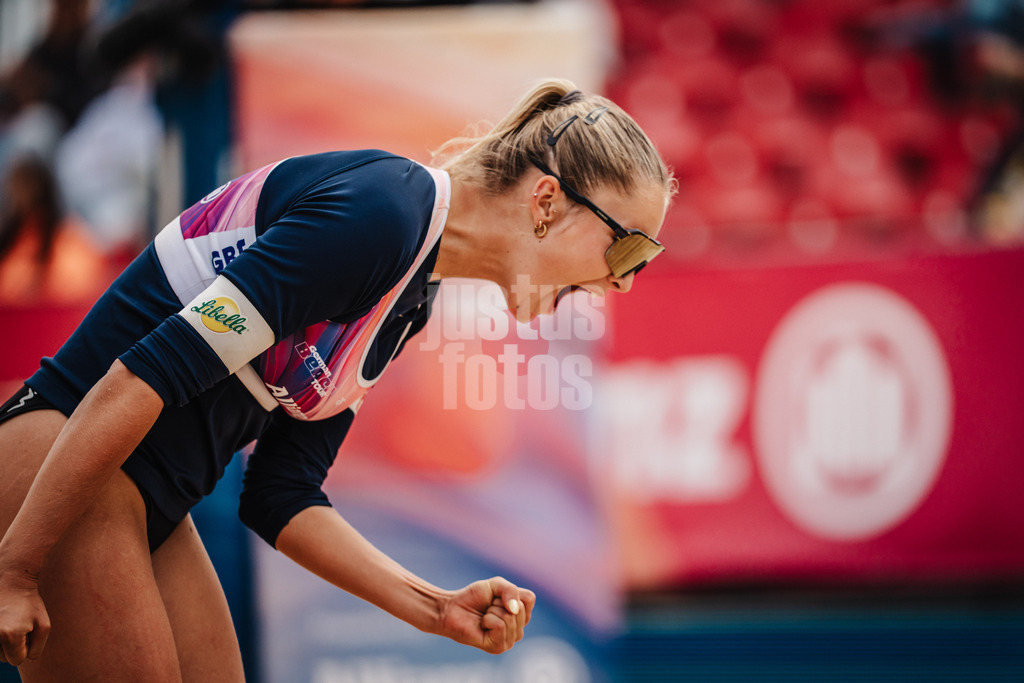 Beachvolleyball | Frauen | Allianz German Beach Tour 2025 | Tourstop Berlin | 22.08.2025 | Anna-Chiara Reformat jubelt