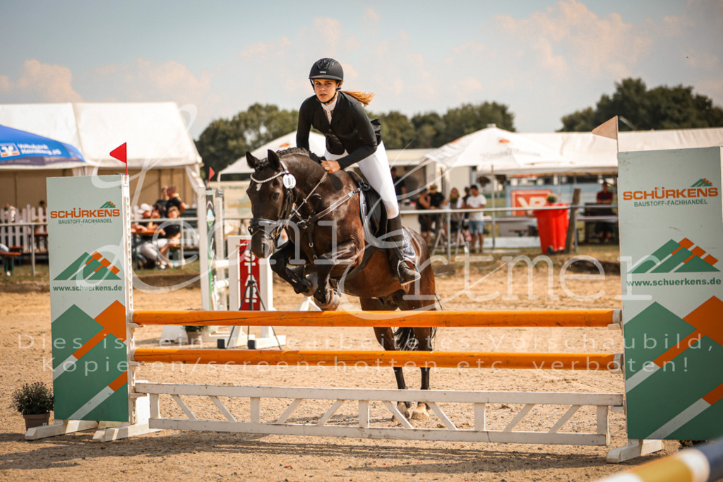 24.FrSpA00031 | Leoni Ertmer Photography - Realisiert mit Pictrs.com