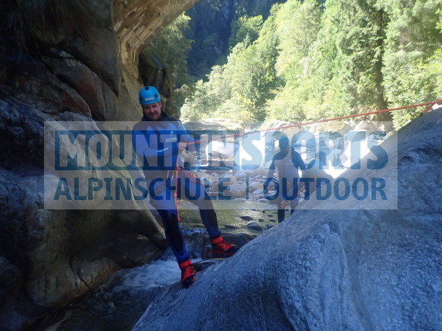 P9190004 | Bestelle die Bilder deines Berg- oder Wasser-Abenteuers mit Mountain Sports bequem von zu Hause aus direkt über unseren Online Fotoshop von pictrs.com. - Realisiert mit Pictrs.com