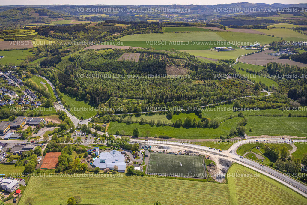Schmallenberg230506142BadFredeburg | Luftbild, Sportplatz TV Fredeburg, SauerlandBad, Baustelle Umgehungsstraße B511, Fredeburg, Schmallenberg, Sauerland, Nordrhein-Westfalen, Deutschland