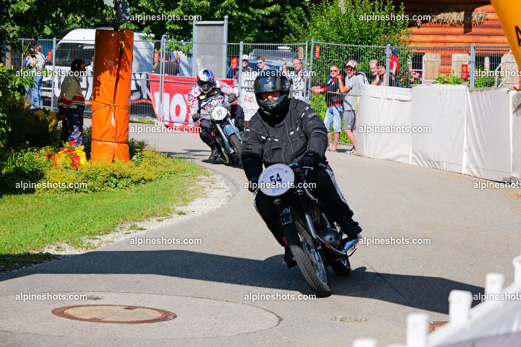 P1025799 | Erleben Sie atemberaubende, hochqualitative Fotos Ihrer Fahrt entlang der malerischen Alpenstraßen. Besuchen Sie alpineshots.com, um professionelle Aufnahmen Ihrer unvergesslichen Reise zu finden und zu kaufen - Realisiert mit Pictrs.com