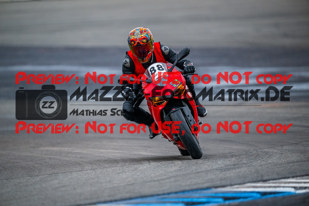 MaZZes_Fotomatrix_20240401_6007705_4303 | INST