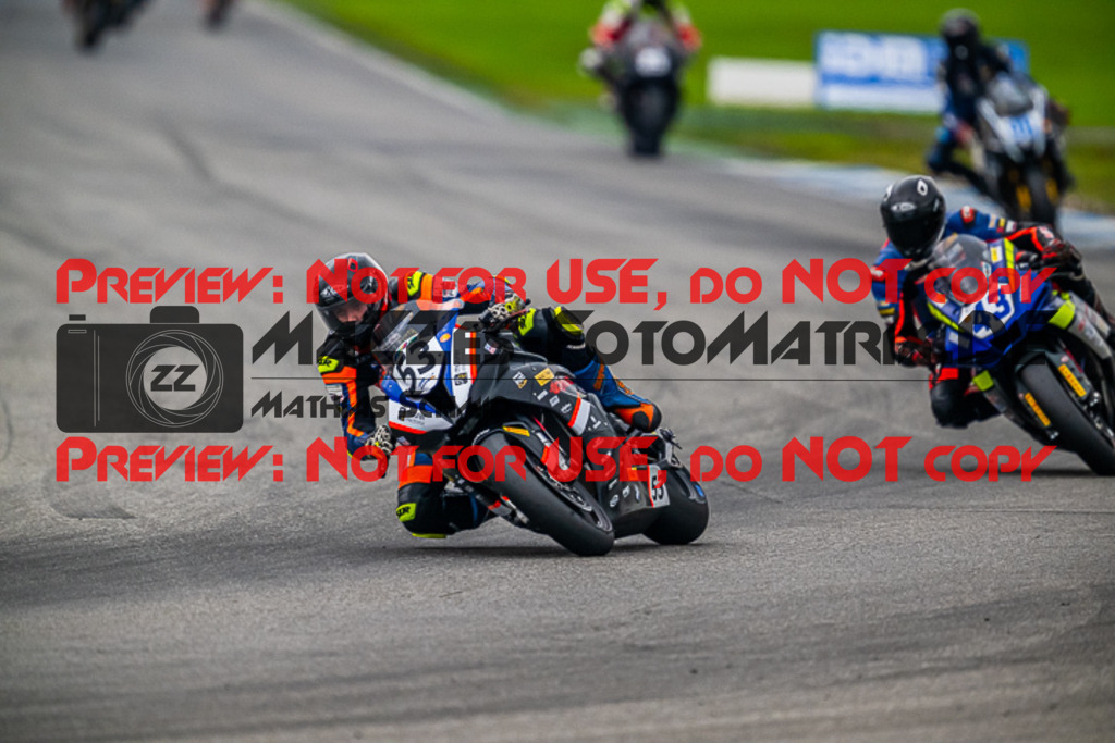 MaZZes_FotoMatrix_220925_0056 | PRO SUPERSTOCK