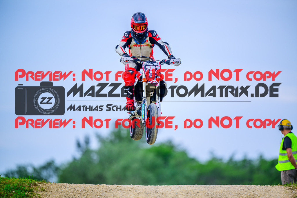 MaZZes_FotoMatrix_240608_6007705_5077 | S2