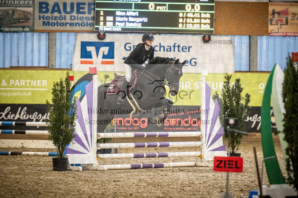 DOS_0392 | Entdecke hochwertige Reitturnierfotos von Foto Oger. Professionell, emotional und authentisch – jetzt Lieblingsmomente im Shop bestellen.Deutschlandweite Turnierfotografie. - Realisiert mit Pictrs.com