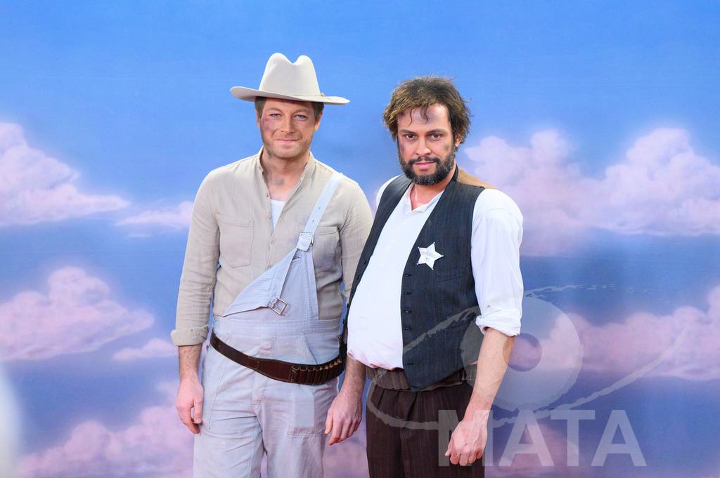 _DWI4732 | MATA IndoCon - Realisiert mit Pictrs.com