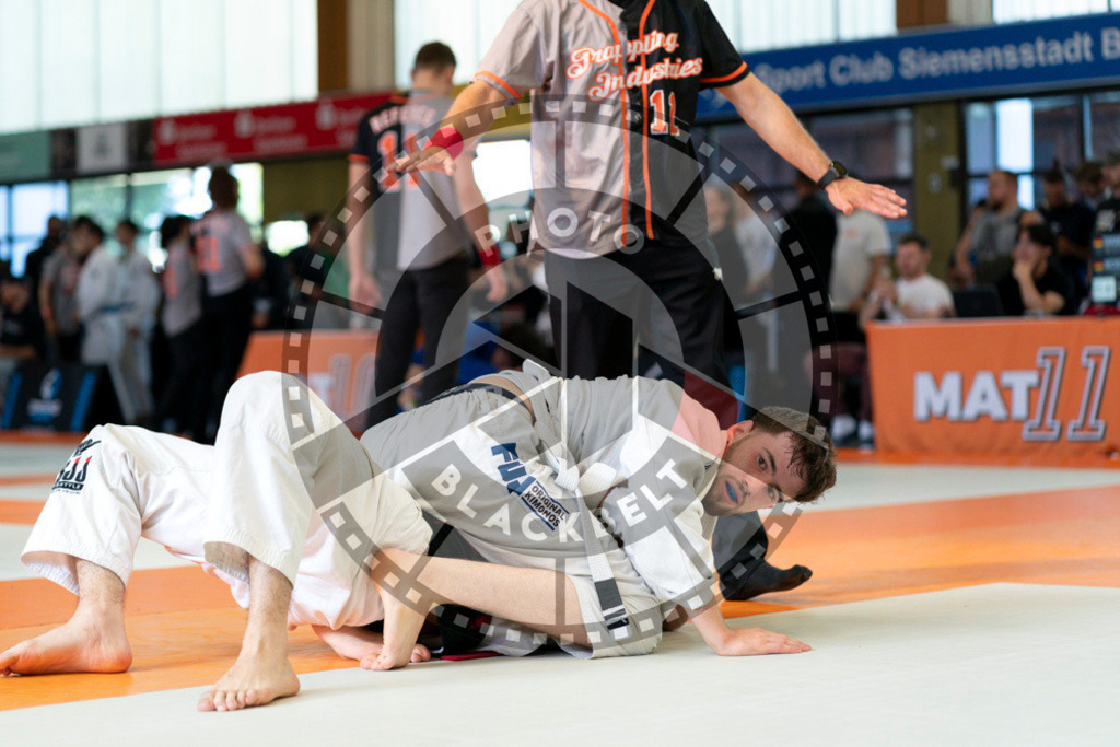 20240915PBB2541 | Athletes compete during the Grappling Industries’ grappling and Brazilian jiu-jitsu competition in Berlin, on September 15, 2024.