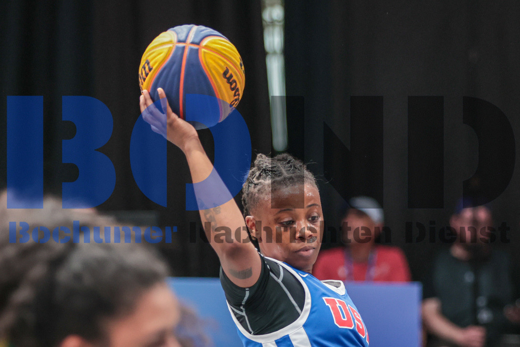 SES_RRG3x320250720-4 | bond - Realisiert mit Pictrs.com