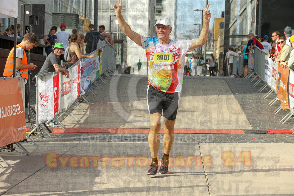 250920_1534_EX1_0045 | Sportfotografie im Rhein-Sieg Kreis, Köln, Bonn, NRW, Rheinland Pfalz, Hessen, etc. Unser Tätigkeitsfeld umfasst den Laufsport vom Volkslauf über den Marathon, Duathlon, Triathon bis zum Ultralauf wie Kölnpfad Ultra oder Schindertrail.