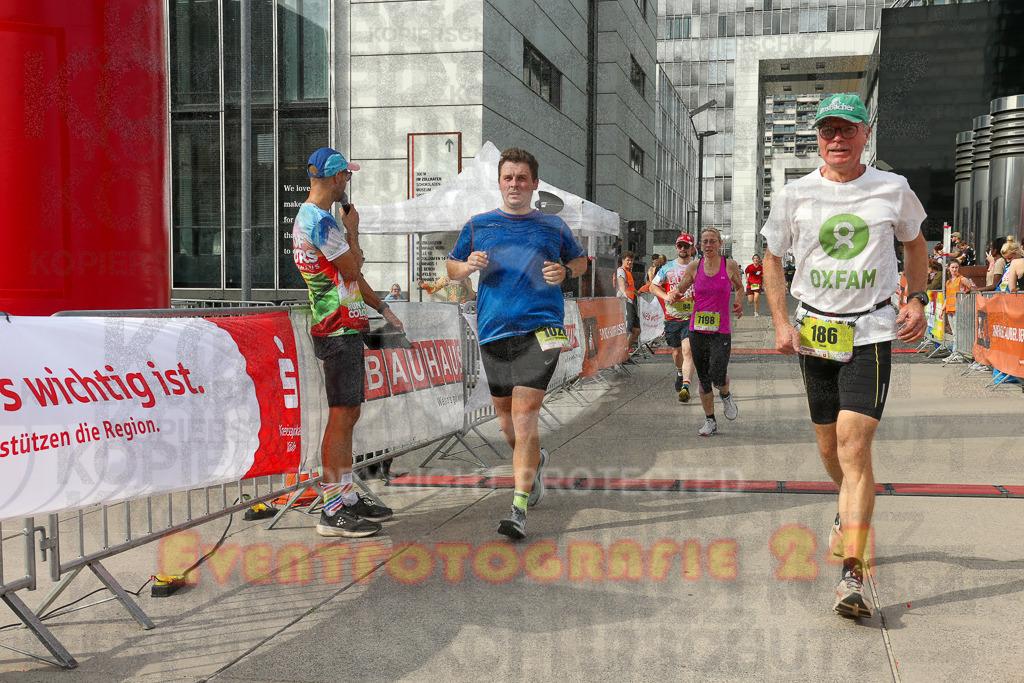 250920_1527_EX1_9483 | Sportfotografie im Rhein-Sieg Kreis, Köln, Bonn, NRW, Rheinland Pfalz, Hessen, etc. Unser Tätigkeitsfeld umfasst den Laufsport vom Volkslauf über den Marathon, Duathlon, Triathon bis zum Ultralauf wie Kölnpfad Ultra oder Schindertrail.