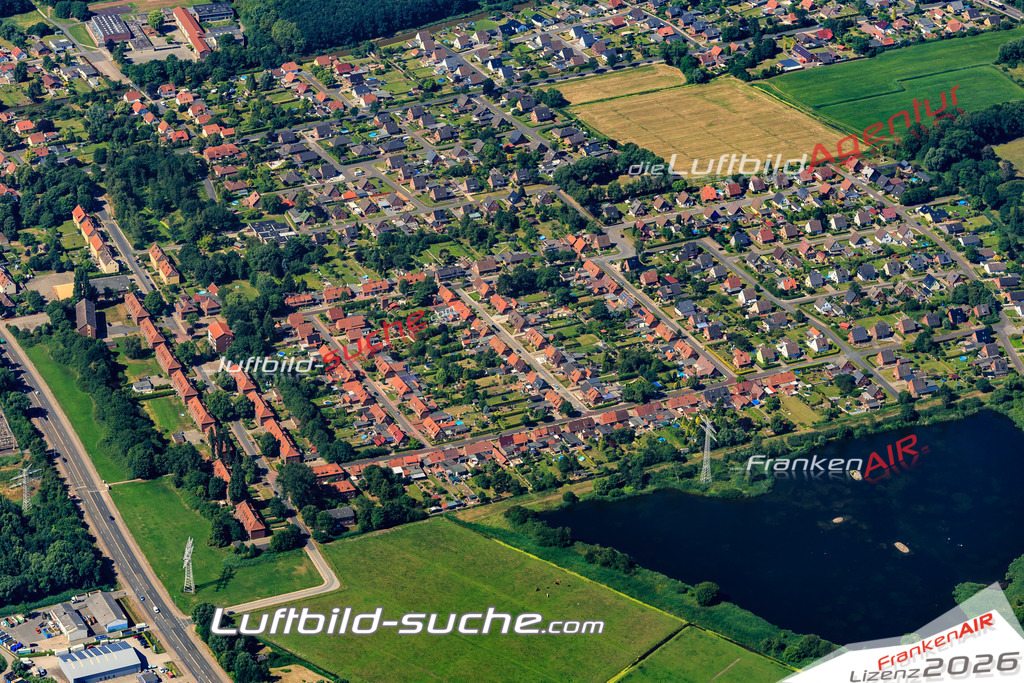 aktuelles Luftbild von  Nordenham - Luftaufnahme wurde 2018 von https://frankenair.de mittels Flugzeug (keine Drohne) erstellt.