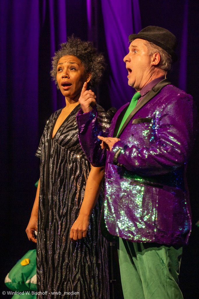 wwb-2412-0656 | <Fotografie> <Video> <Film> <Winfried Bischoff> - Realisiert mit Pictrs.com