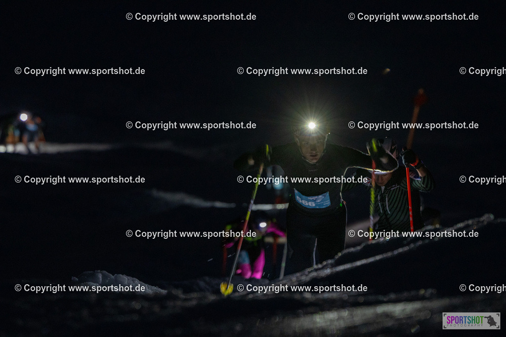 AR7_4418 | Rund um das Thema Sport-Event-Fotografie & individuelle Teilnehmerfotos. Jeder Teilnehmer wird fotografiert.