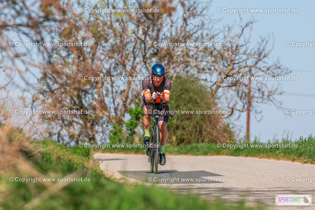 348_AR7_4093 | Neusiedlersee Radmarathon 2026@sportshot_your_pictrs #yourpictures#roadtowm2029 #nrm #neusiedlerseeradmarathon #neusiedlersee #neusiedlerseetourismus #burgenland #mörbisch #nrm26 #burgenlandtourismus #voglundco #poweredbyburgenlandtourismus #radsport #rad #marathon #ucigranfondo #visitburgenland #ucigranfondoworldseries