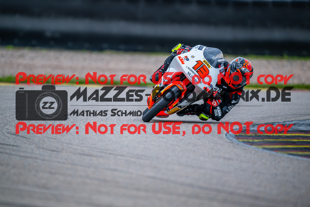 MaZZes_FotoMatrix_240503_6007705_8813 | KTM