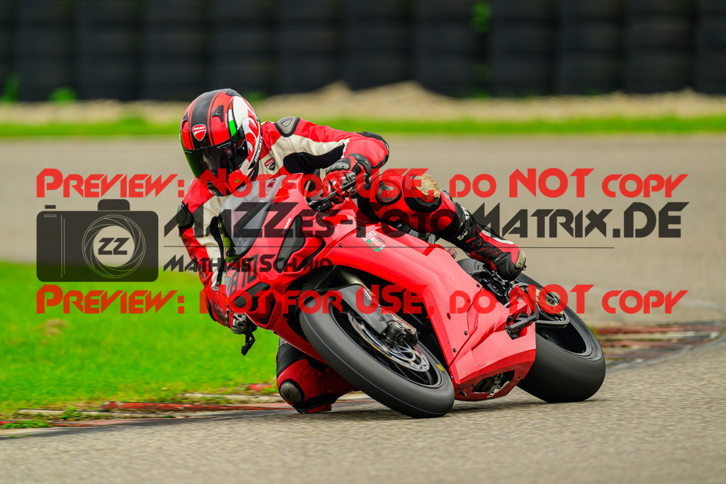 MaZZes_Fotomatrix_20241003_6007705_5395 | ROT