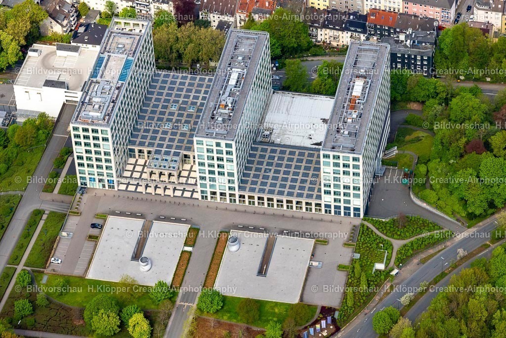 Luftbilder Wuppertal-1188 | Luftbildfotografie Büro- und Verwaltungsgebäude des Versicherungs- Unternehmens "BarmeniaGothaer Versicherungen - Hauptverwaltung Wuppertal"  an der Ronsdorfer Straße in Wuppertal - Realisiert mit Pictrs.com