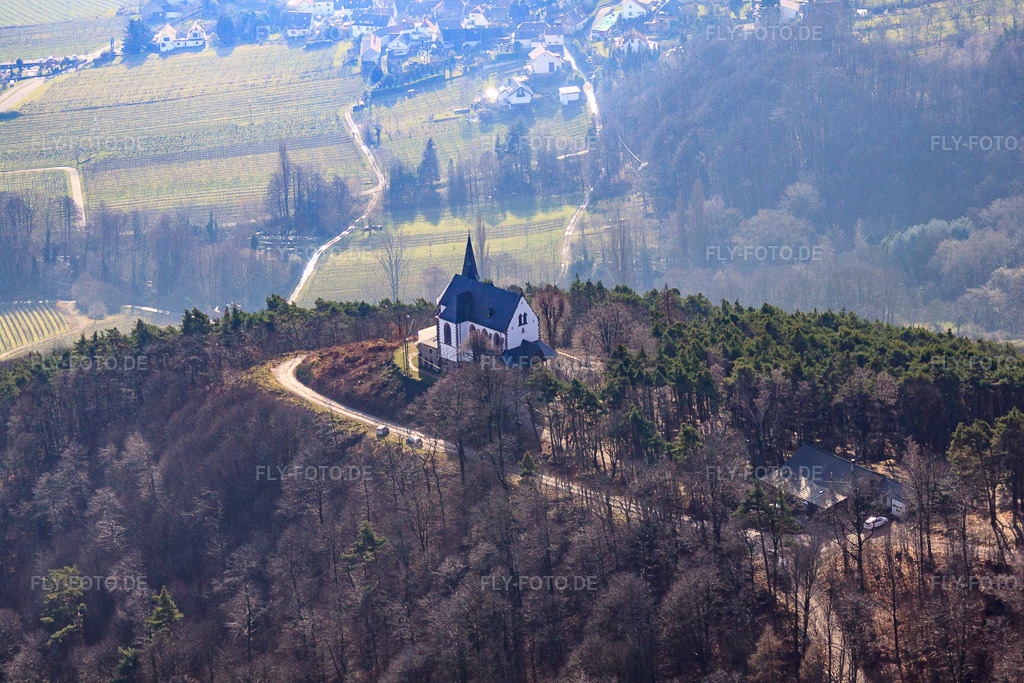 Luftbild: St.-Anna-Kapelle auf dem Annaberg in Burrweiler im Bundesland Rheinland-Pfalz in Deutschland. Foto: IMG_61593.jpg vom 18.01.2014 durch Werner Riehm/FLY-FOTO.de