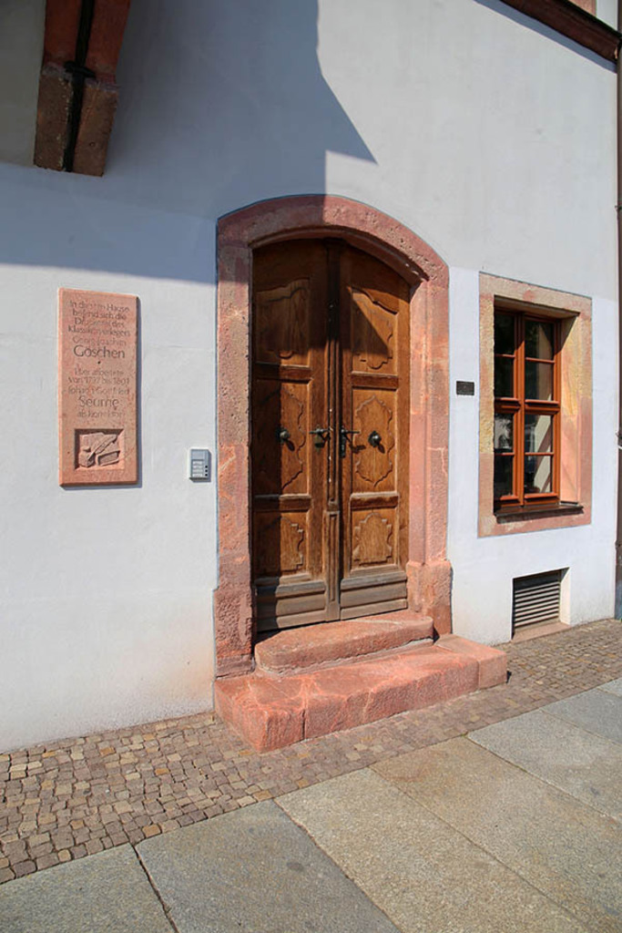 Grimma - Seume-Haus (Markt 11) | Entdecke über 20 Kategorien Leipzig-Motive: Foto-Downloads, hochwertige Poster, Leinwand- & Fine-Art-Prints. Jetzt Lieblingsfoto im Bildlexikon Leipzig Shop bestellen!