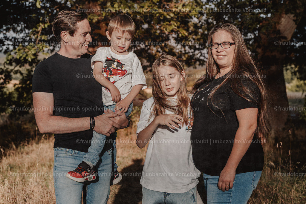 Fraufotografin_O3A2387 | Isabelle Schiminski ist ein Kitafotograf für Wiesbaden, Rheingau, Kiedrich, Untertaunus, Bad Schwalbach, Taunusstein und Mainz