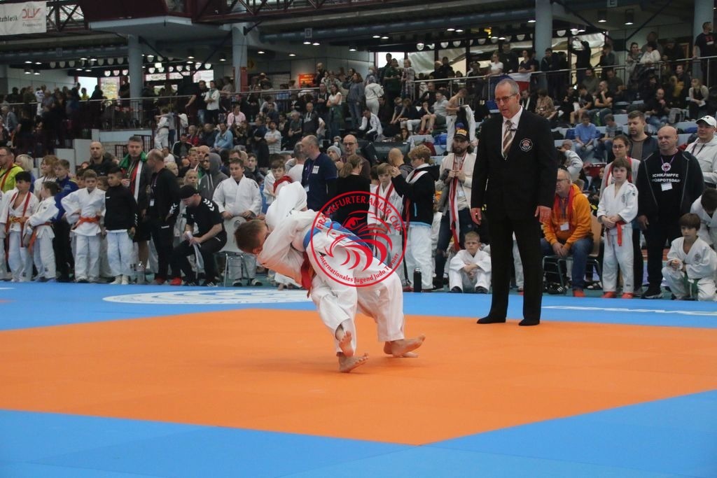 MSY-2022-10-29-7827 | Fotos vom Adler Cup - Pictures from Adler Cup

Hier findet Ihr alle Eindrücke und großen Momente der Adler Cup Wochenenden. Here you will find all impressions and great moments of the Adler Cup weekends. - Realisiert mit Pictrs.com