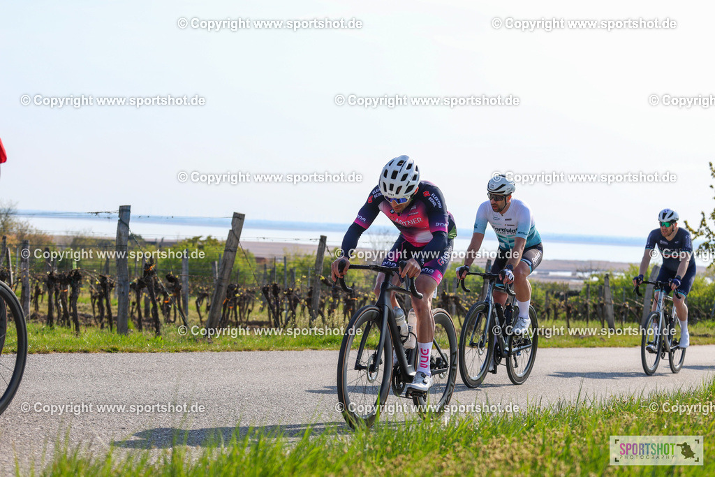 IMG_0952 | @sportshot_your_pictrs #yourpictures#roadtowm2029 #nrm #neusiedlerseeradmarathon #neusiedlersee #neusiedlerseetourismus #burgenland #mörbisch #nrm26 #burgenlandtourismus #voglundco #poweredbyburgenlandtourismus #radsport #rad #marathon #ucigranfondo #visitburgenland #ucigranfondoworldseries