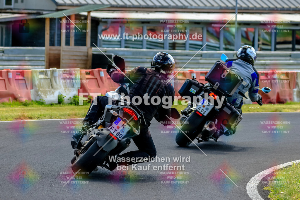 _OTO2421 | Hier findet Ihr Bilder von Touristenfahrten auf der Nürburgring Nordschleife oder von anderen Veranstaltungen die ich besucht habe. Viel Spass beim Durch Schauen 