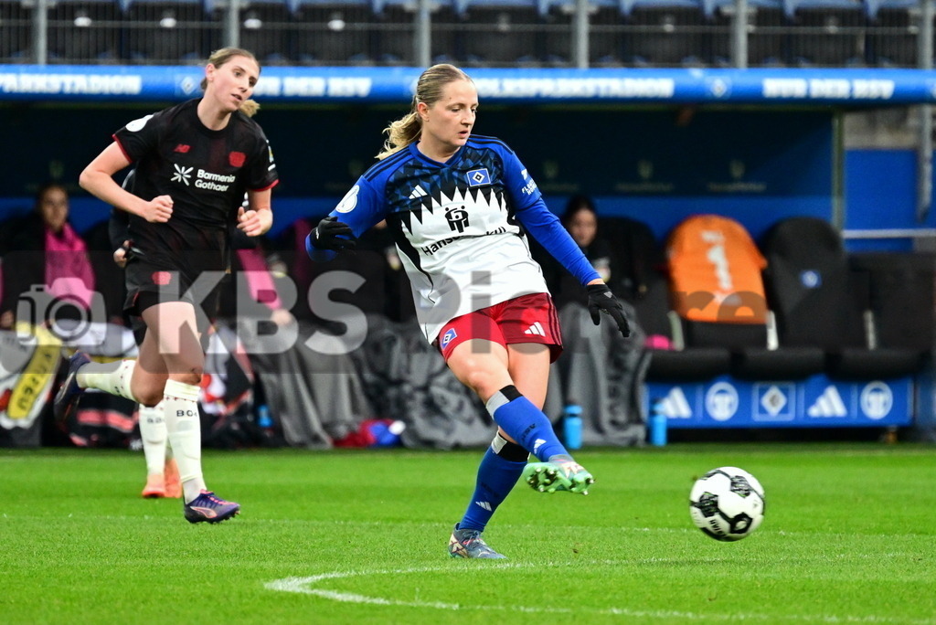 KBS Picture_HSV-Leverkusen_DFBpokal_Frauen_021 | Raecke Nina (HSV Frauen) ,Sportplatz :  Volksparkstadion, - Realisiert mit Pictrs.com