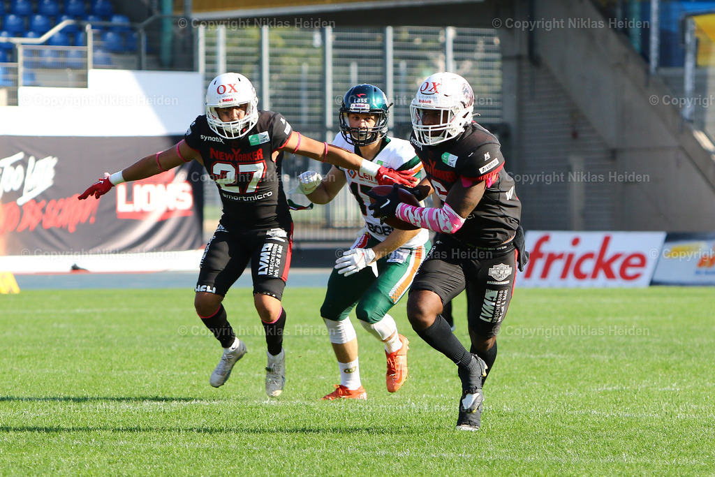 NH_NewYorkerLions_KielBalticHurricanes_GFL_10092023 | #6 Nigel Lawrence (New Yorker Lions) mit einer Interception.