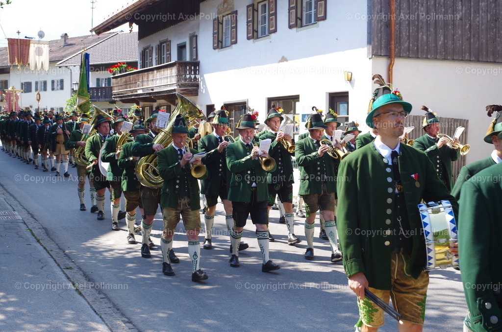 IMGP3728 | fotografiert von Axel PollmannLeonhardi Wallfahrt Benediktbeuern und Murnau, Fronleichnam, Fasching, Landschaft im Loisachtal und Benediktbeuern  - Realisiert mit Pictrs.com